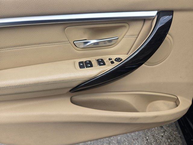 Used 2016 BMW 328i Sedan image 12