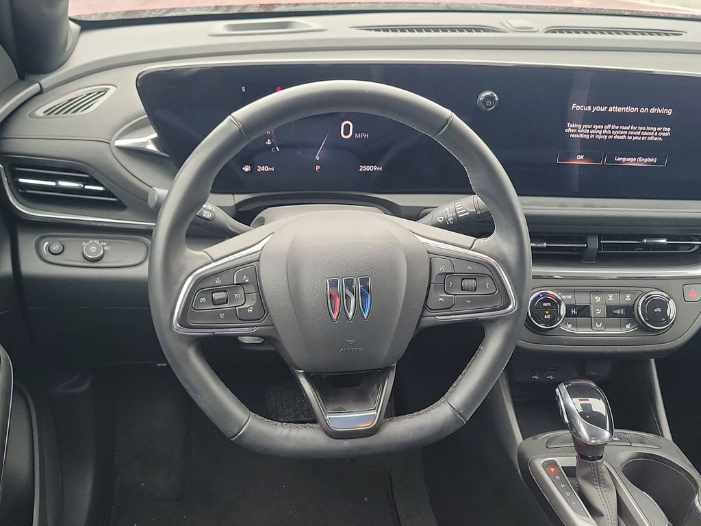 Used 2024 Buick Envista Preferred w/ Convenience I Package image 21