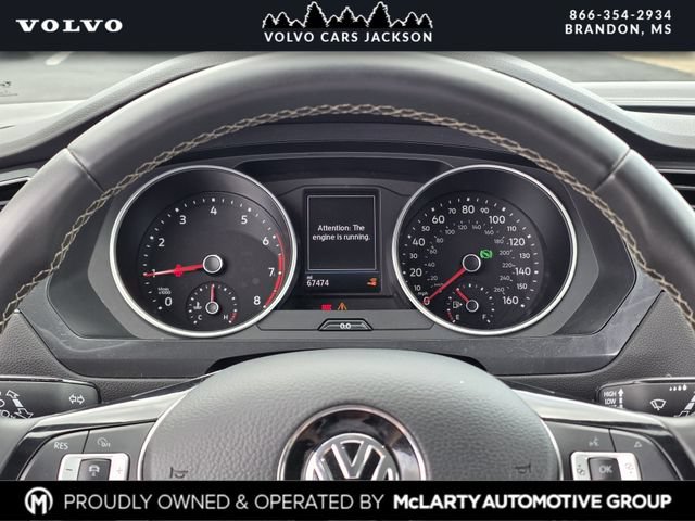 Used 2021 Volkswagen Tiguan SE w/ Panoramic Sunroof Package FWD image 12