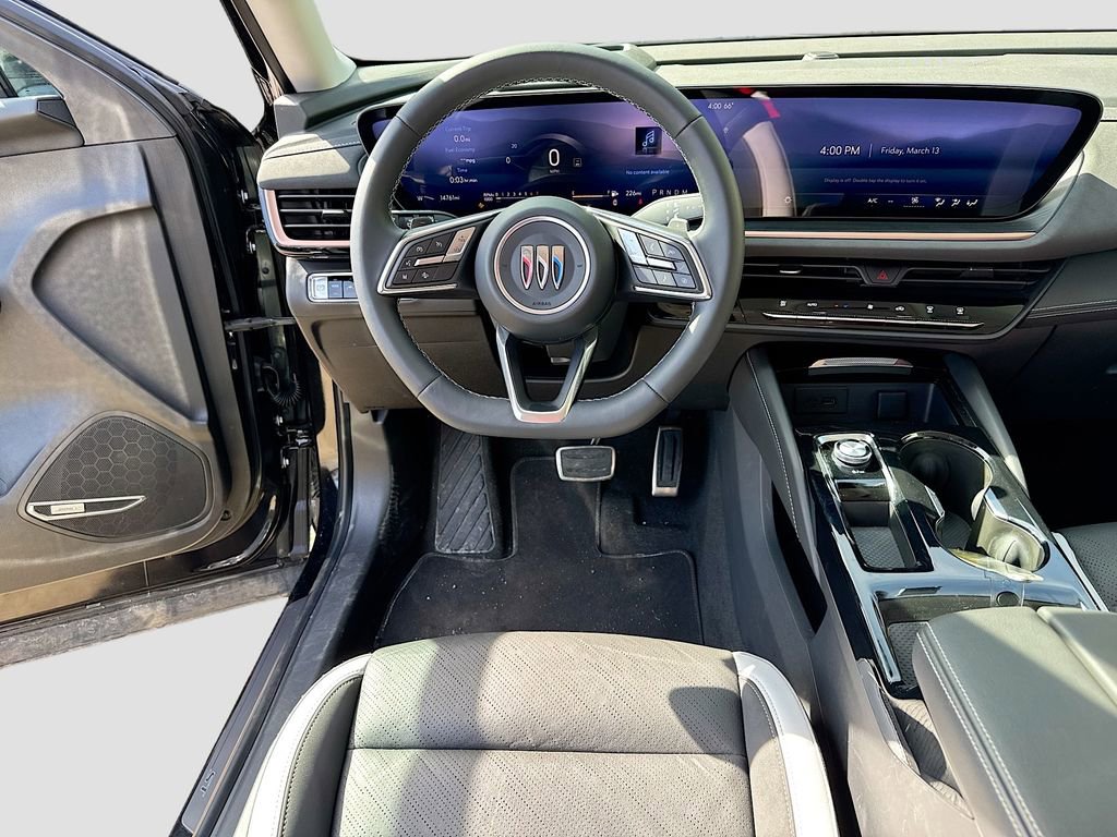 Used 2025 Buick Envision Sport Touring image 24