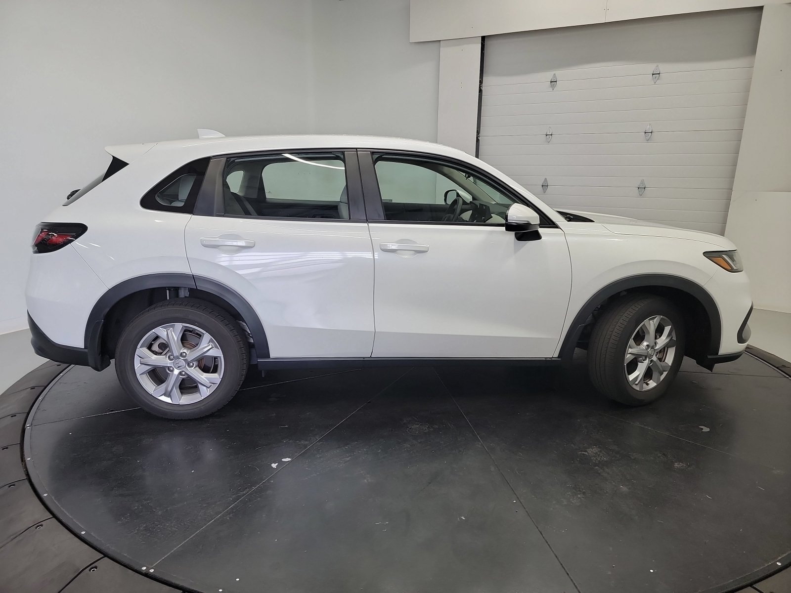 Certified 2024 Honda HR-V LX image 11