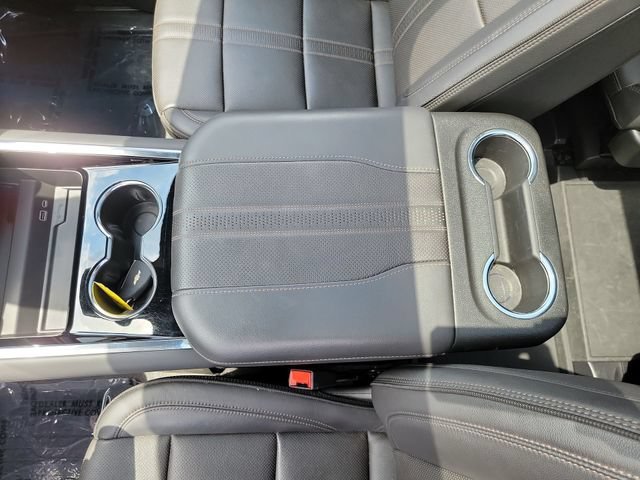 Used 2025 Chevrolet Tahoe High Country w/ Sun And Tow Package AWD/4WD image 25