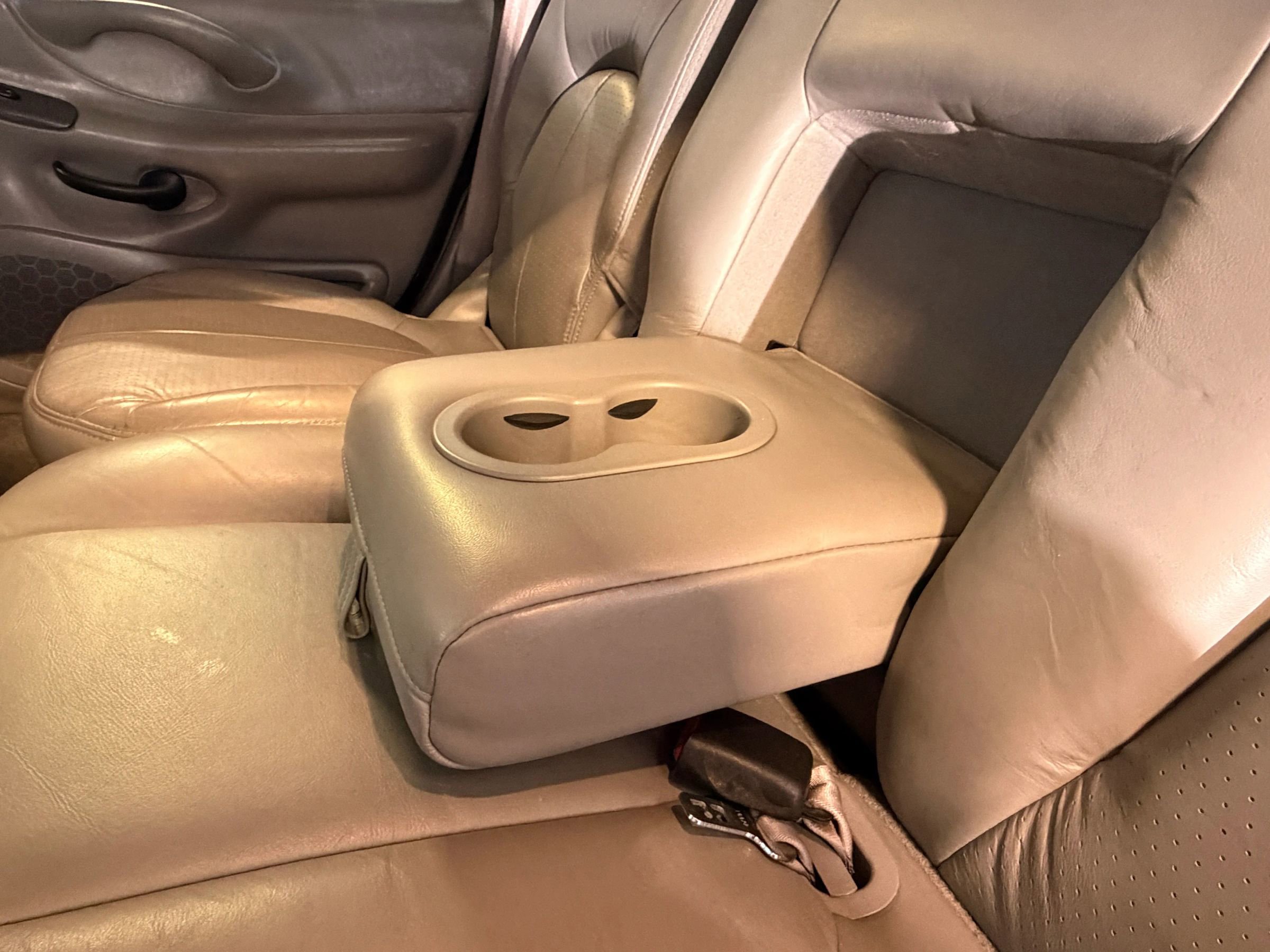 Used 1998 Ford Expedition 4WD image 25