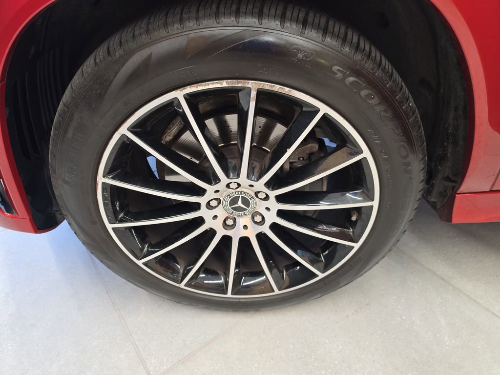 Used 2020 Mercedes-Benz GLE 350 4MATIC image 35