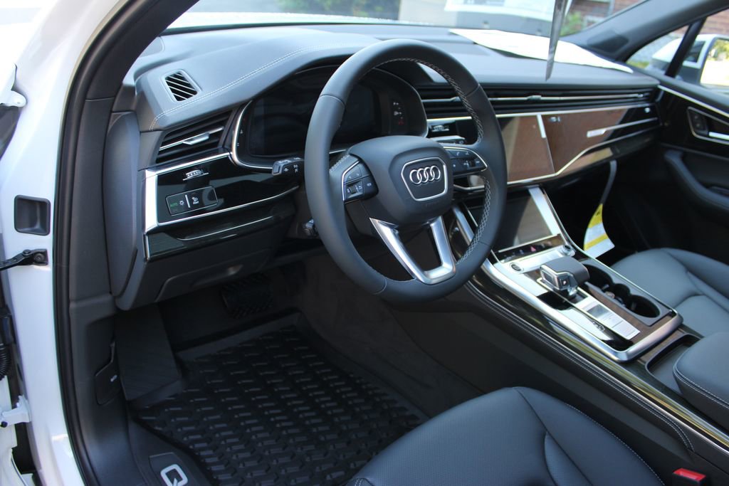 New 2025 Audi Q7 3.0T Premium Plus image 43
