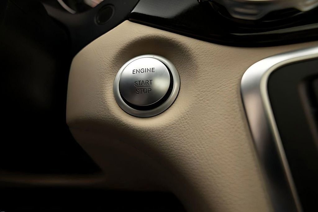 Used 2018 Mercedes-Benz GLA 45 AMG 4MATIC image 46