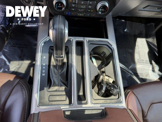 Used 2017 Ford F150 Platinum w/ Equipment Group 701A Luxury AWD/4WD image 29