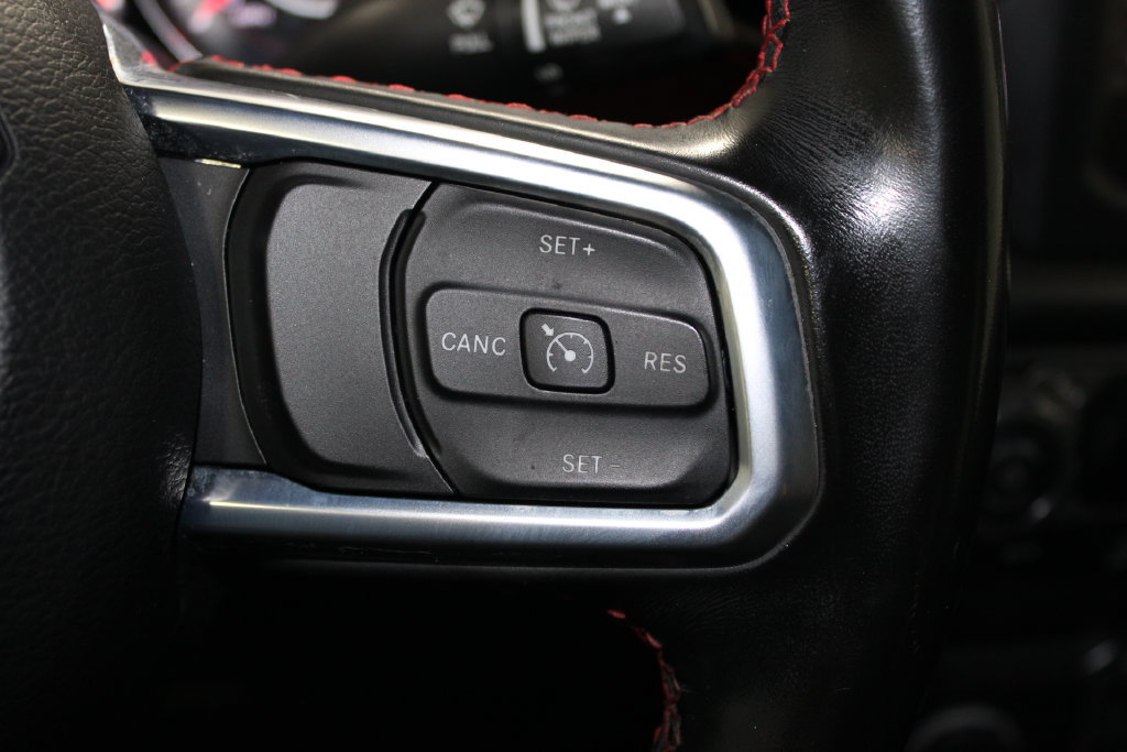 Used 2021 Jeep Gladiator Rubicon w/ Trailer Tow Package AWD/4WD image 33