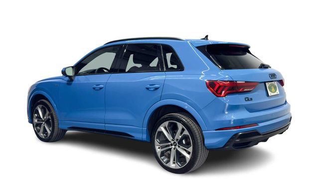 Used 2021 Audi Q3 2.0T Premium w/ Convenience Package AWD/4WD image 4