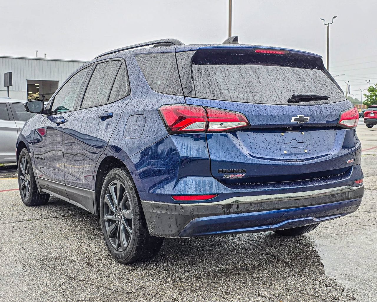 Used 2022 Chevrolet Equinox RS w/ LPO, Floor Liner Package FWD image 4
