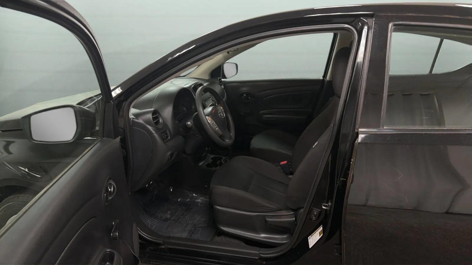 Used 2018 Nissan Versa S Plus FWD image 19