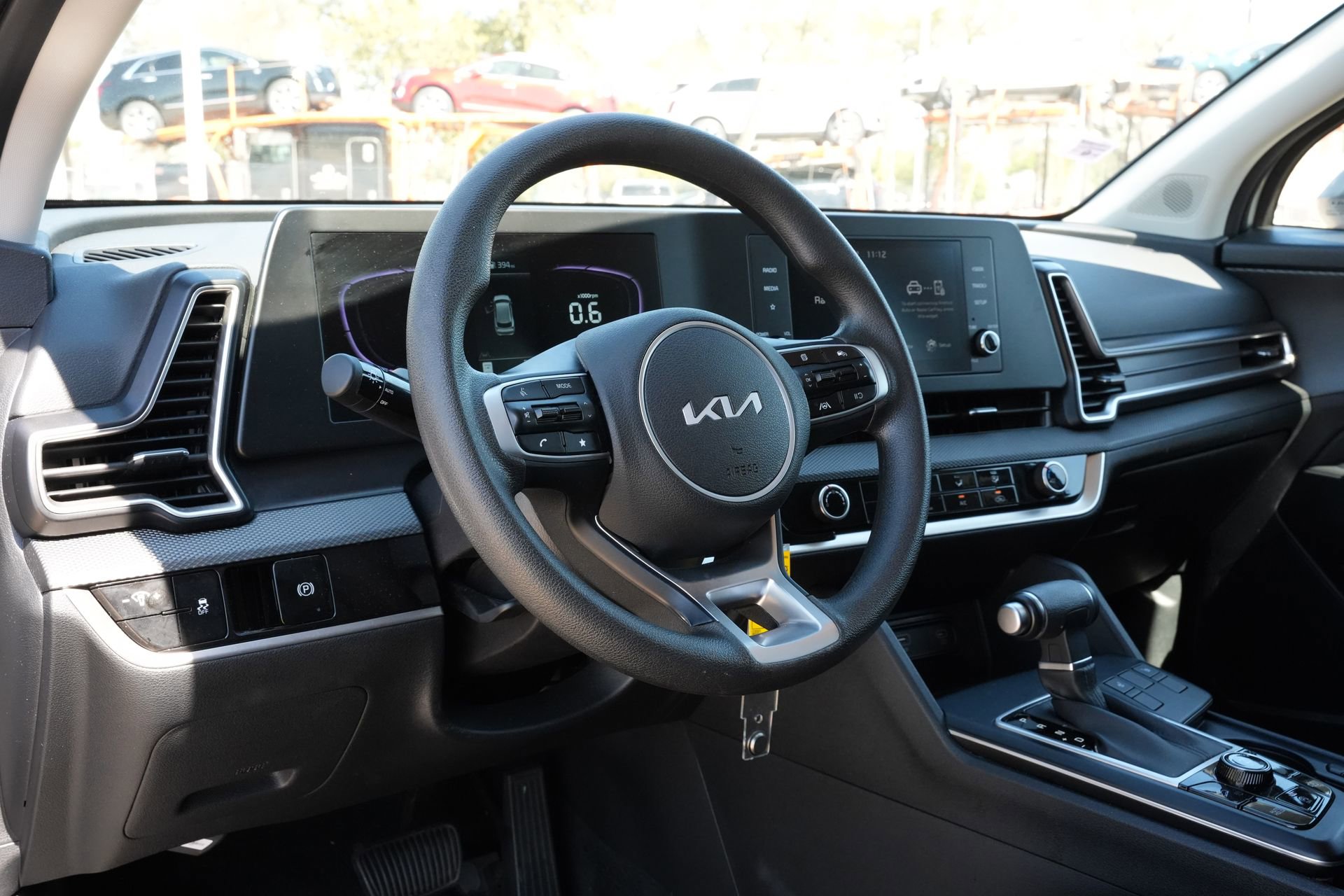 Used 2025 Kia Sportage LX image 16