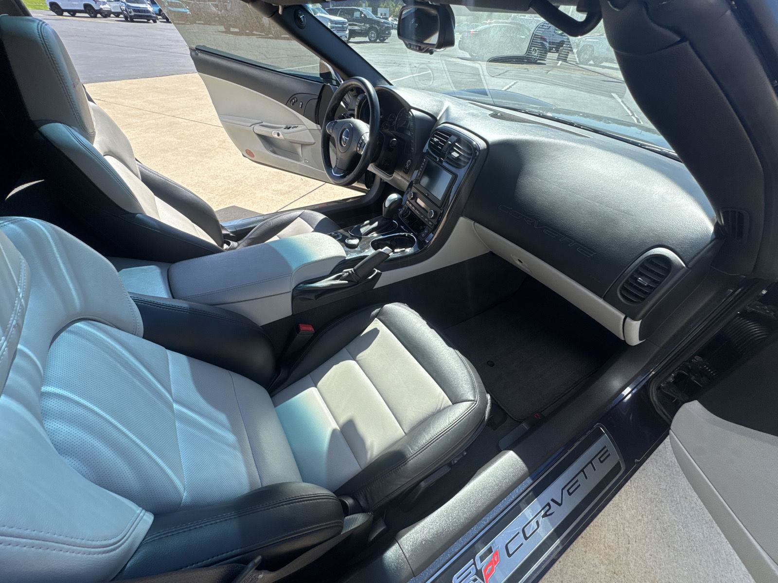 Used 2013 Chevrolet Corvette Grand Sport w/ 3LT Preferred Equipment Group RWD image 11