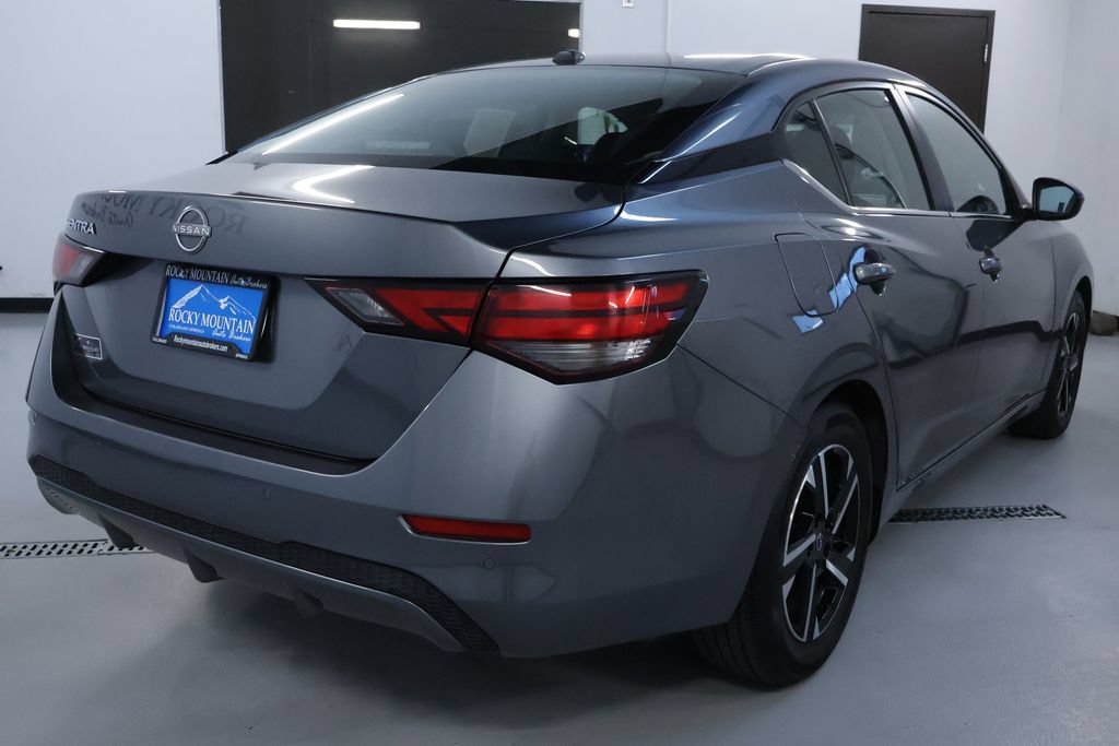 Used 2025 Nissan Sentra SV FWD image 7