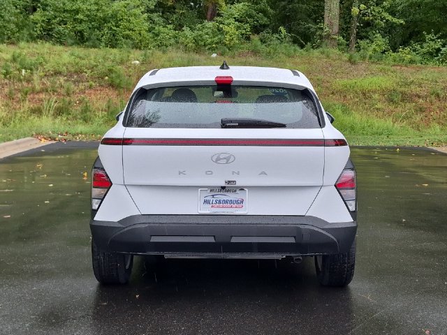 Used 2026 Hyundai Kona SE FWD image 12