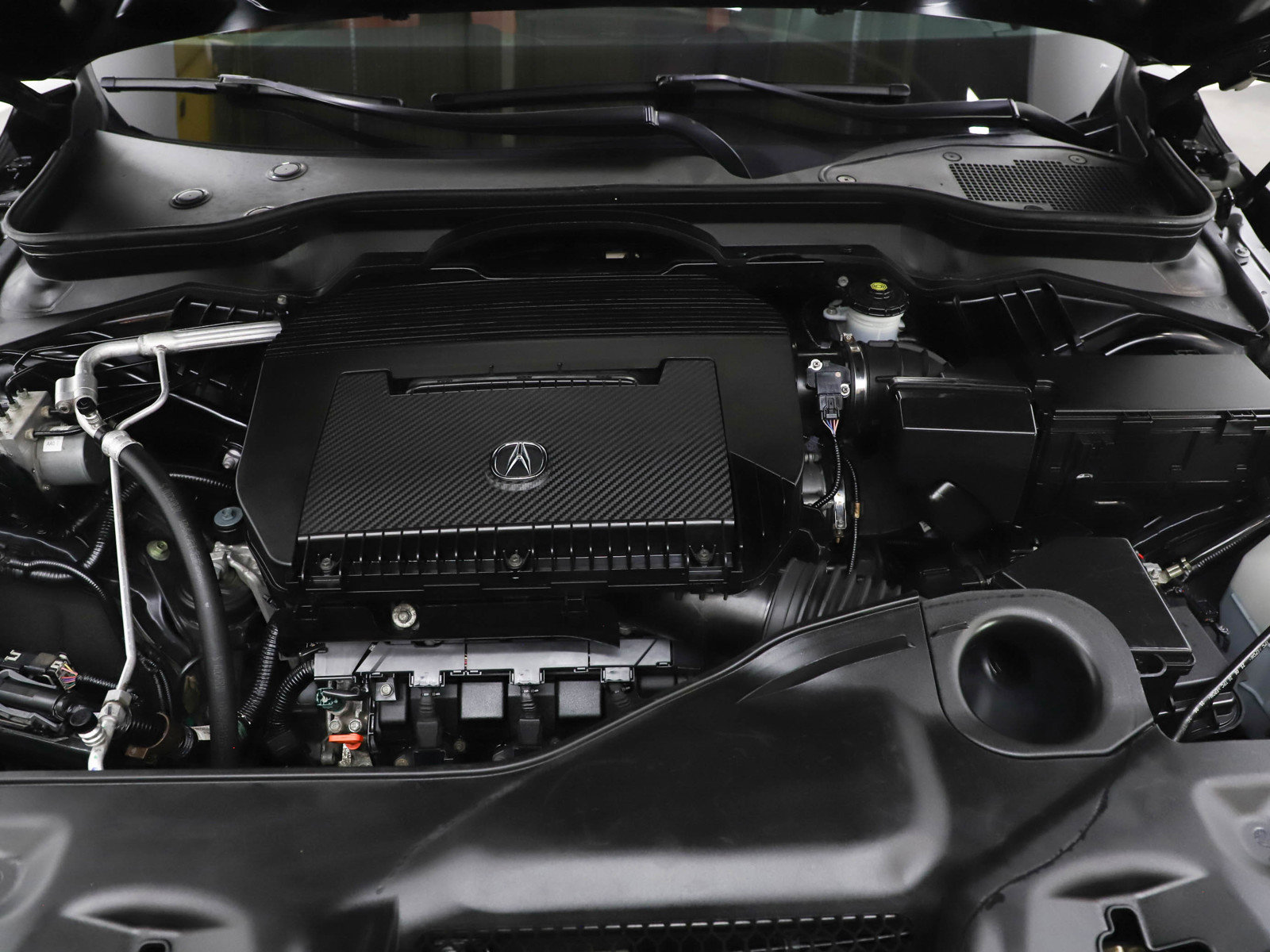 Used 2022 Acura MDX A-Spec image 32