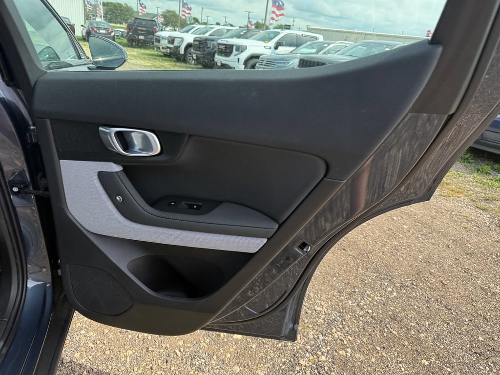 Used 2024 Polestar Polestar 2 AWD/4WD image 37