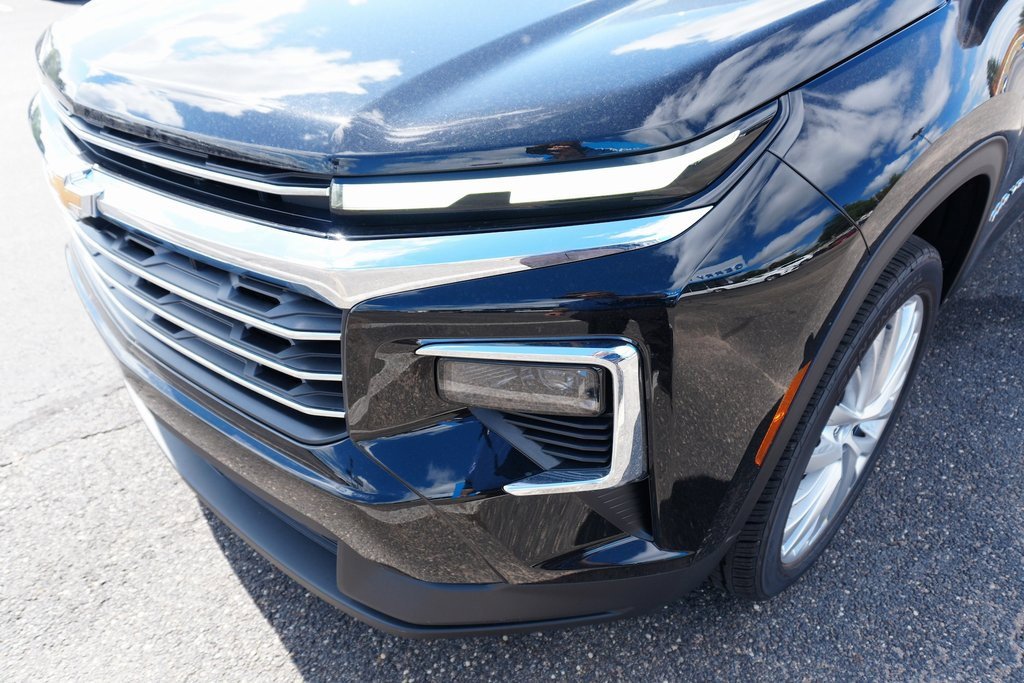 New 2026 Chevrolet Traverse LT w/ Driver Confidence Package image 9