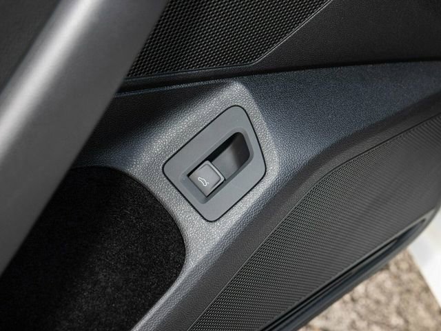 Used 2023 Volkswagen Arteon SEL w/ Arteon MDO Package (Z43) image 27