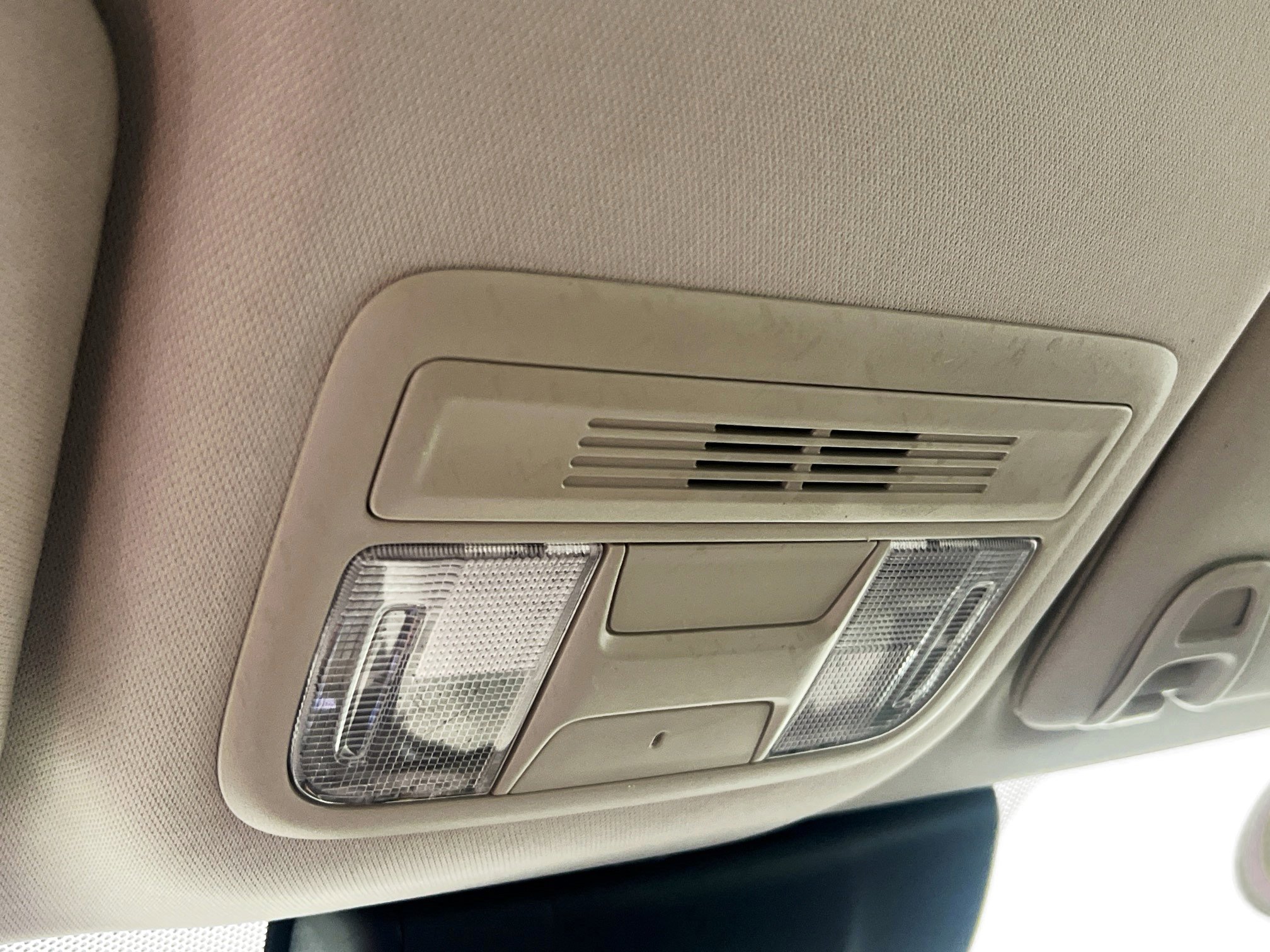 Used 2019 Honda Insight EX image 22