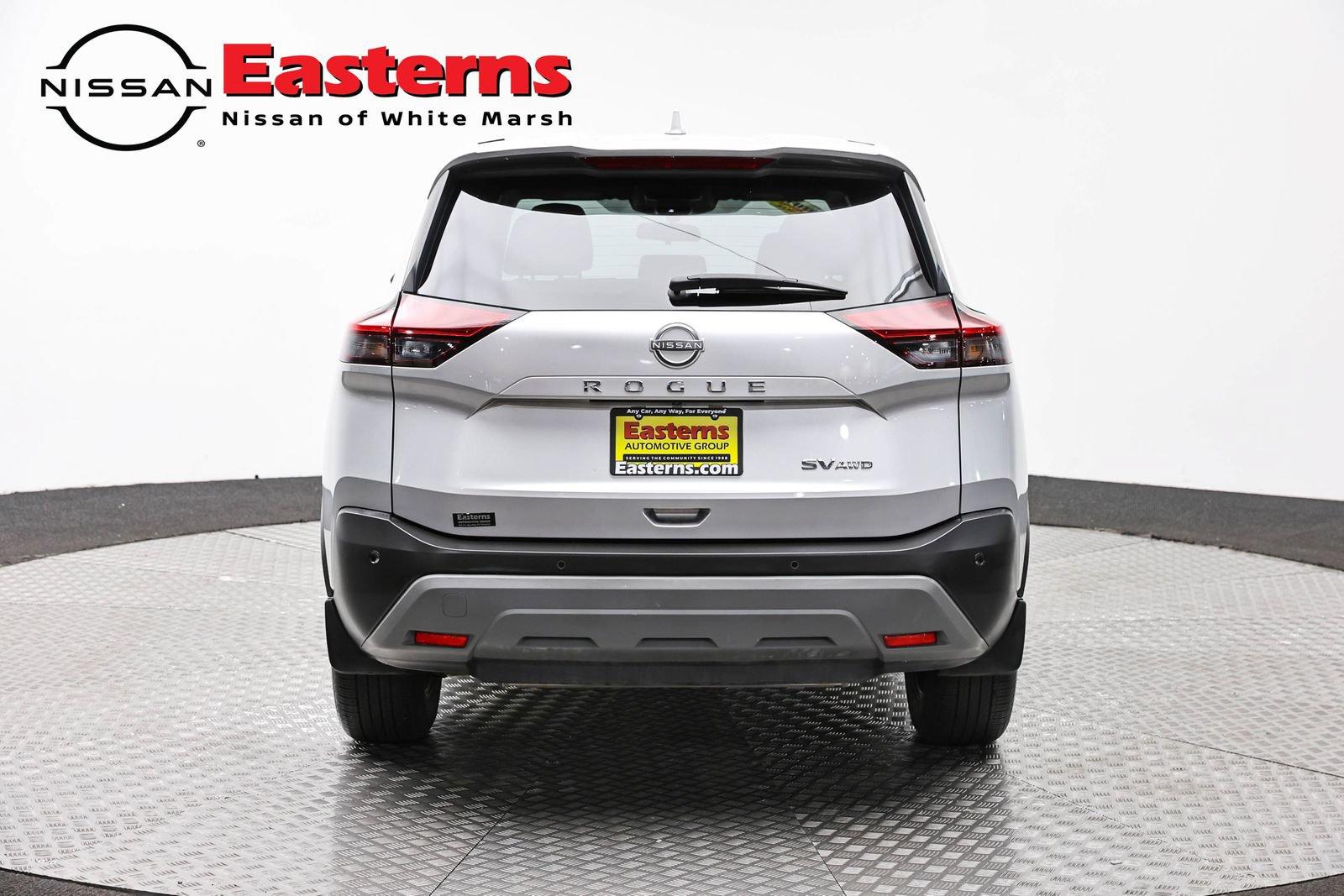 Used 2023 Nissan Rogue SV AWD/4WD image 6