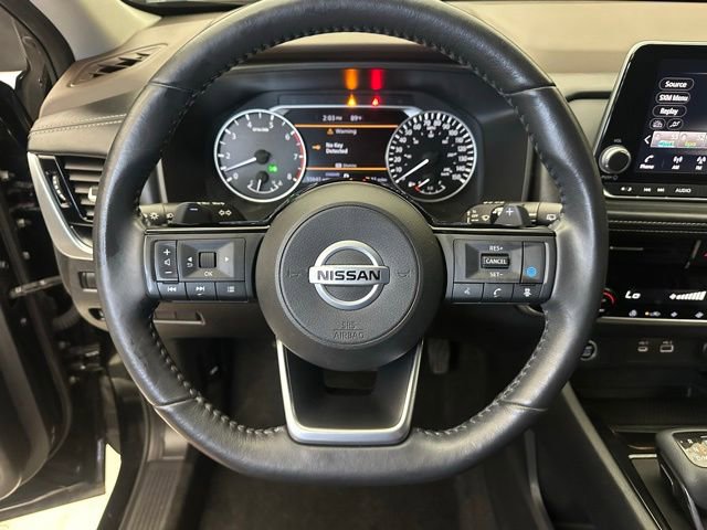 Used 2021 Nissan Rogue SV FWD image 24