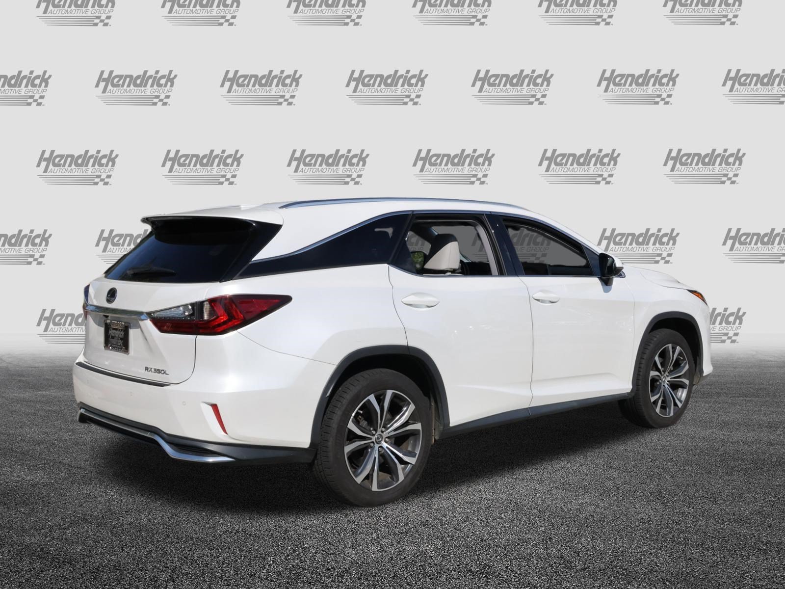 Used 2018 Lexus RX 350L FWD image 9