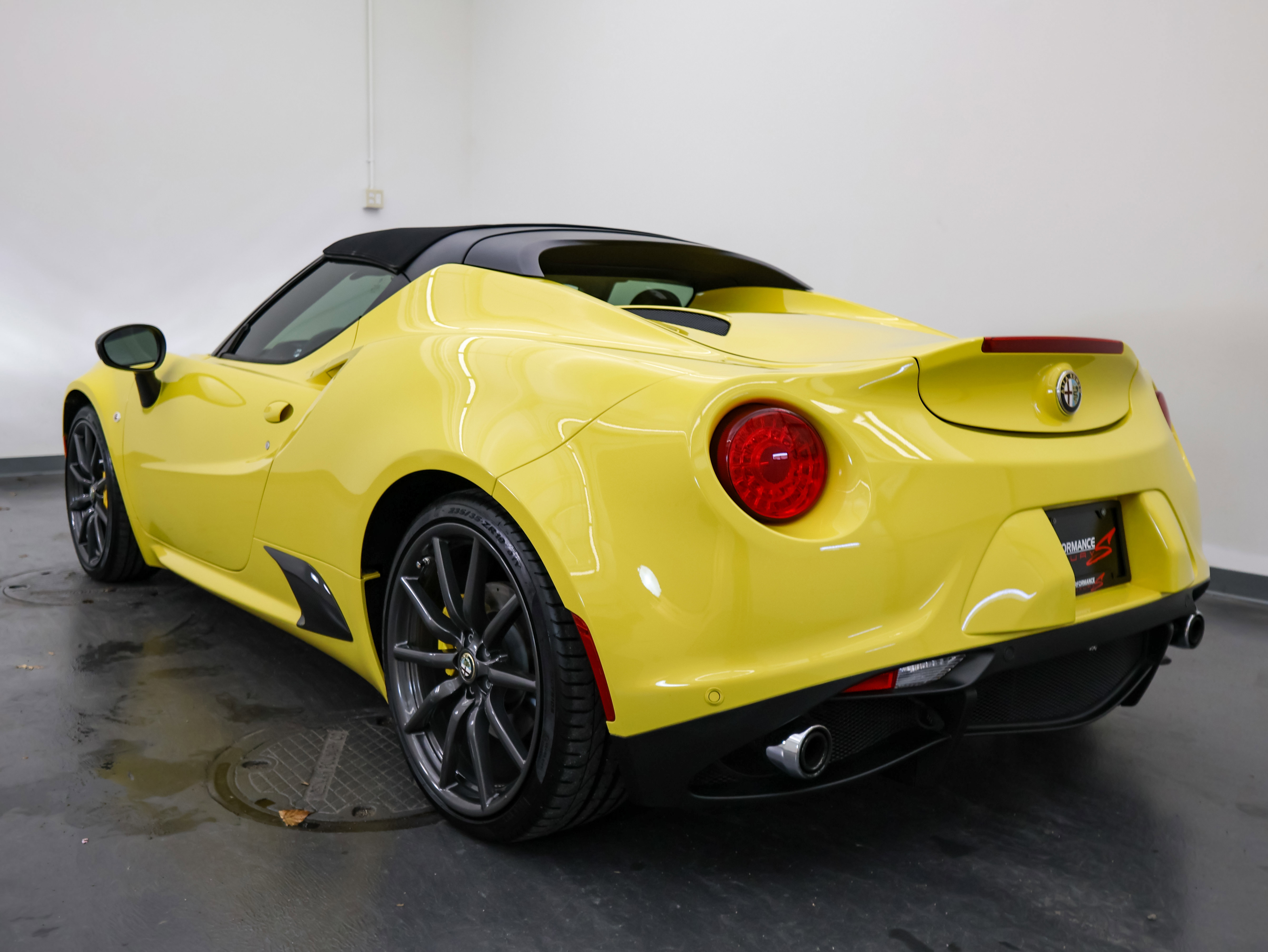 Used 2015 Alfa Romeo 4C Spider w/ Spider Track Package 2 image 5