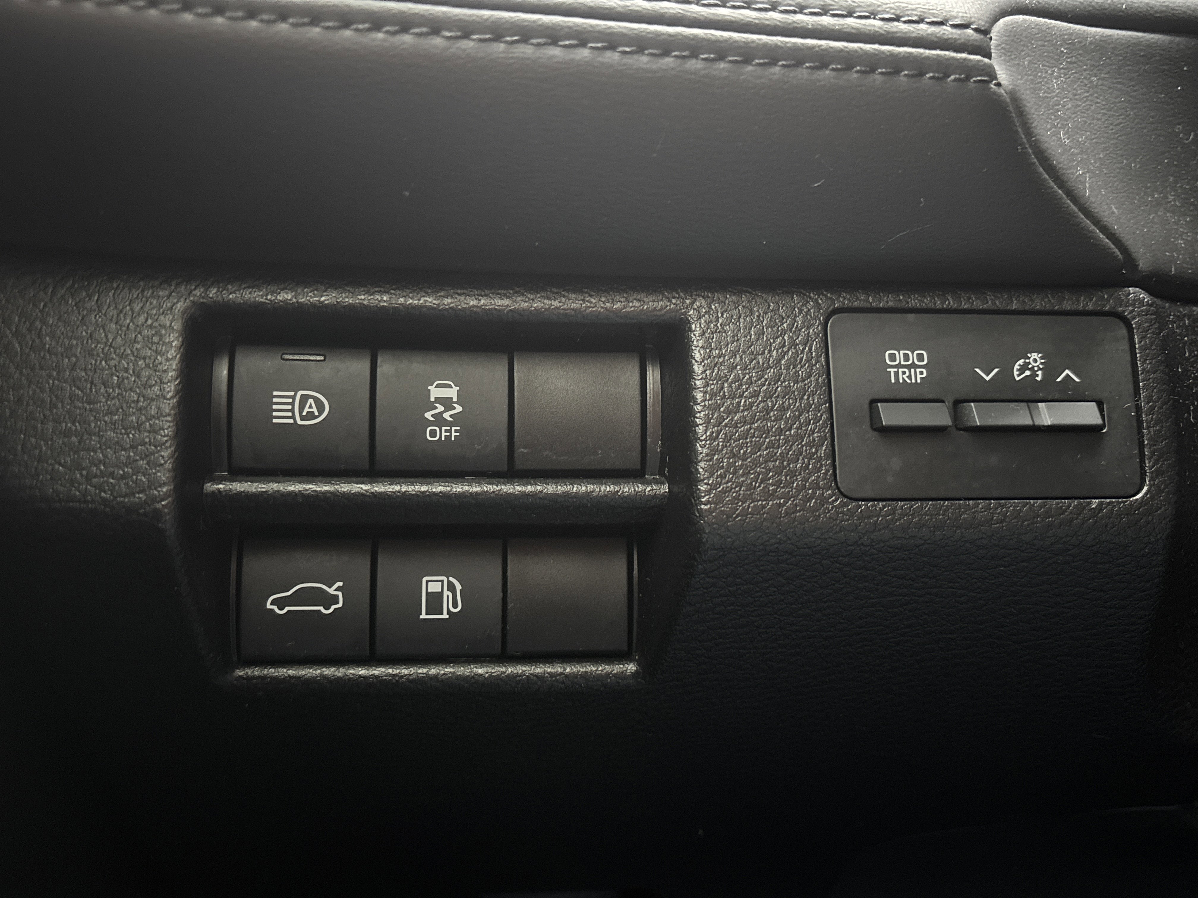 Used 2022 Toyota Avalon XLE FWD image 27