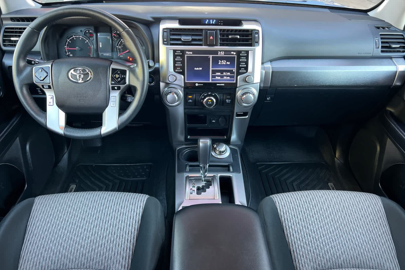 Used 2022 Toyota 4Runner SR5 AWD/4WD image 3