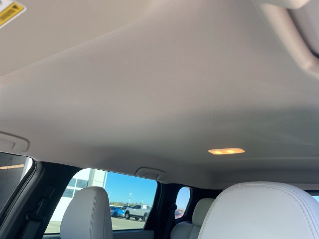 Used 2022 Mitsubishi Outlander SEL AWD/4WD image 27