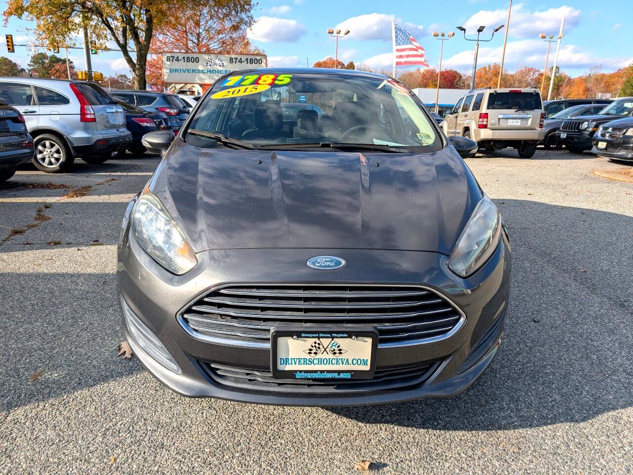 Used 2015 Ford Fiesta SE image 8