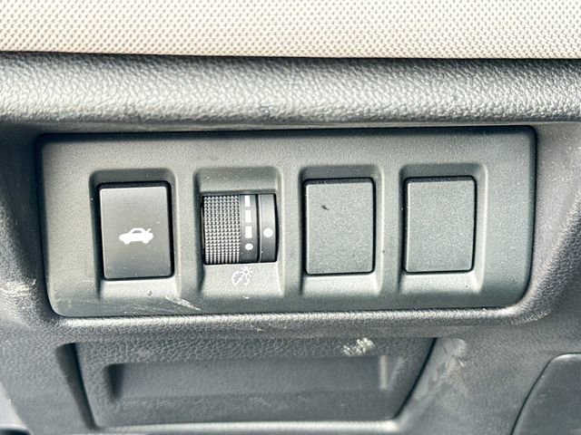 Used 2020 Subaru Legacy image 9