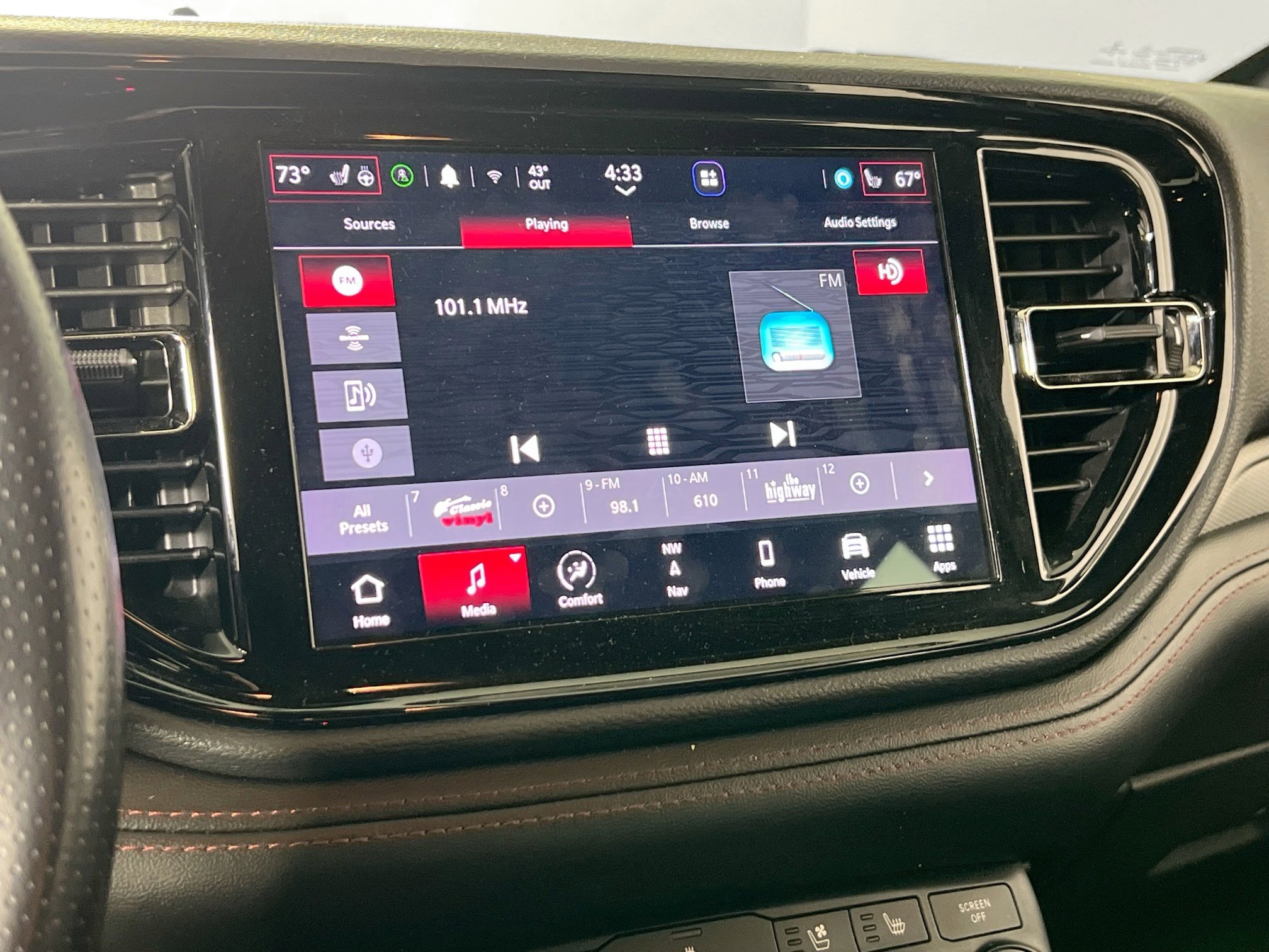 Used 2021 Dodge Durango R/T w/ Blacktop Package image 15