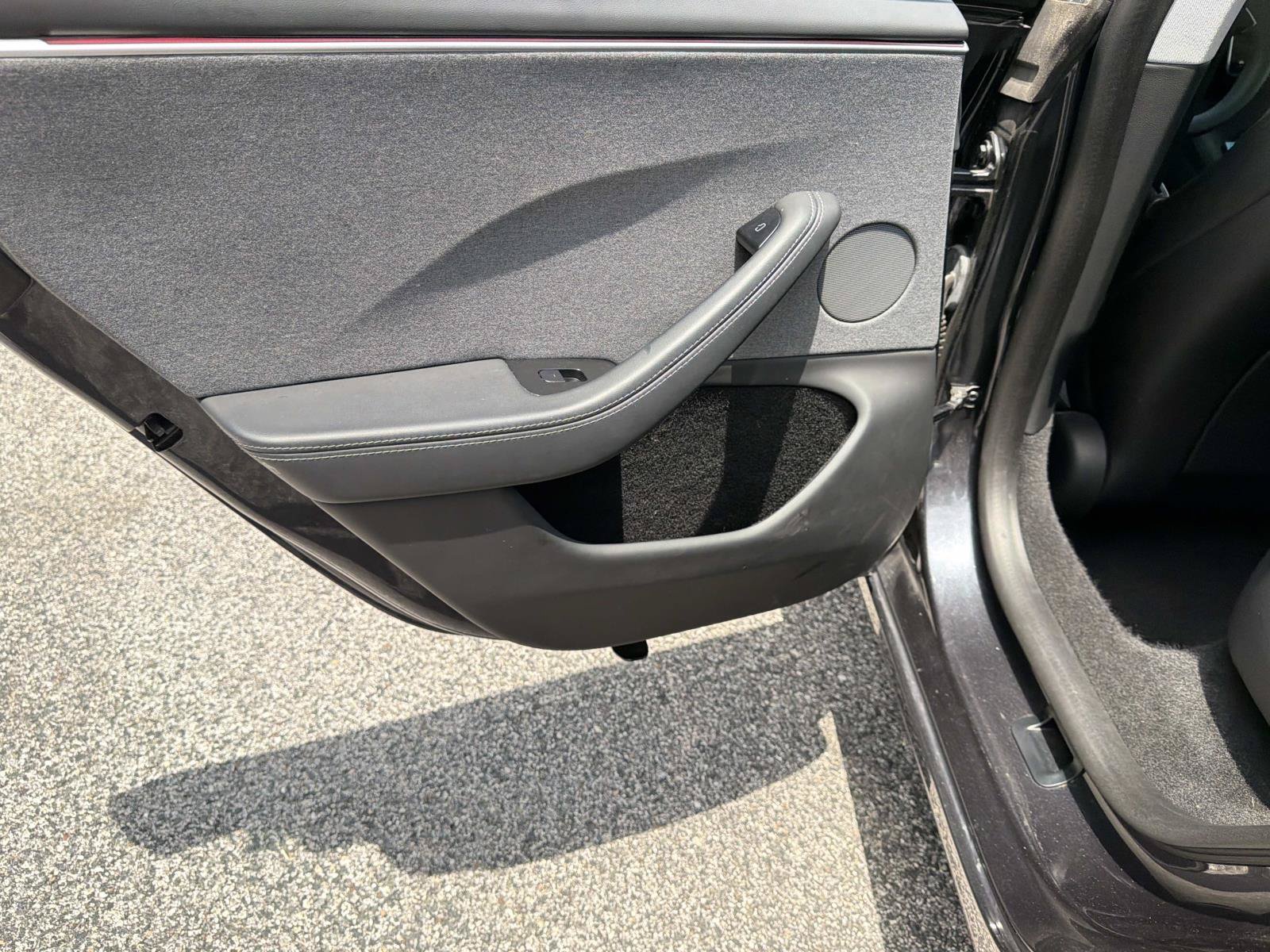 Used 2024 Tesla Model 3 Standard Range RWD image 12