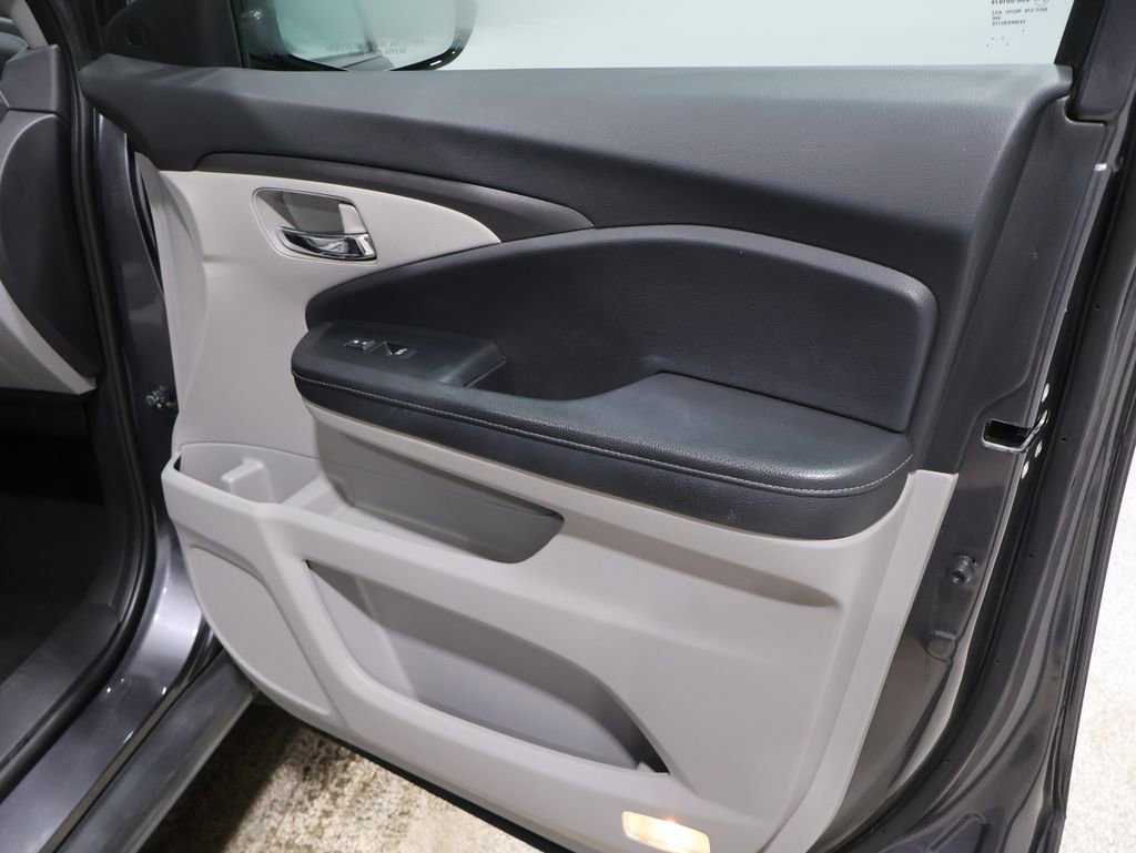 Used 2022 Honda Ridgeline RTL-E image 26