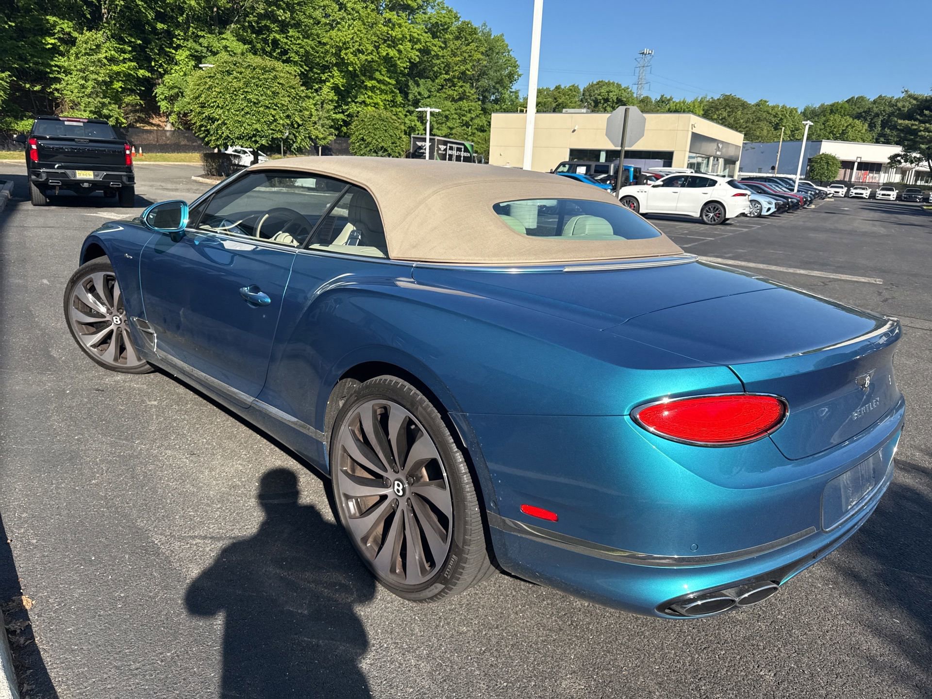 Used 2024 Bentley Continental GT AWD/4WD image 4