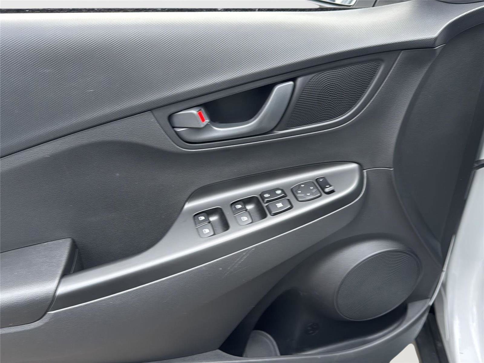 Used 2023 Hyundai Kona SEL w/ Cargo Package image 11