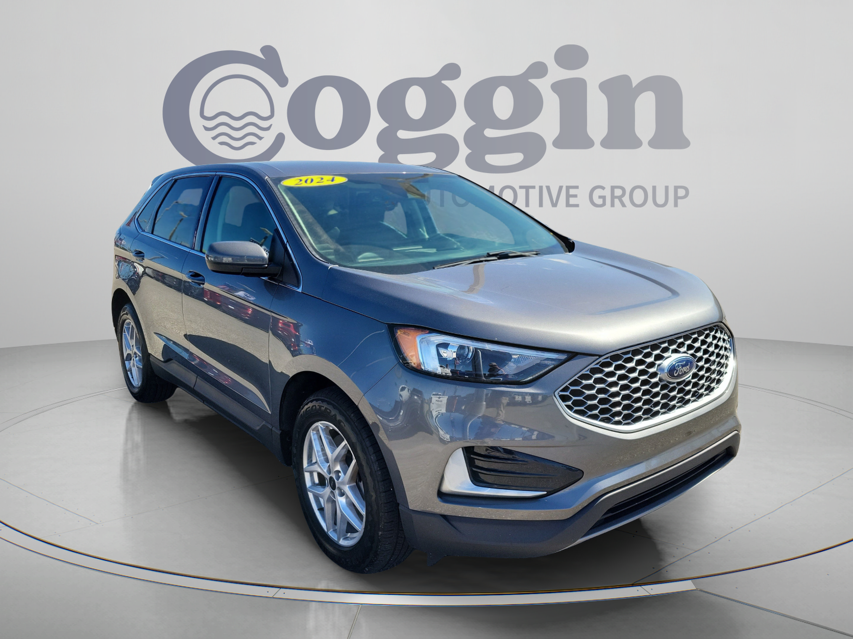 Used 2024 Ford Edge SEL AWD/4WD image 4