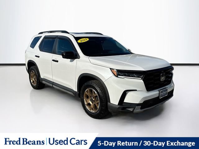 Certified 2024 Honda Pilot TrailSport
