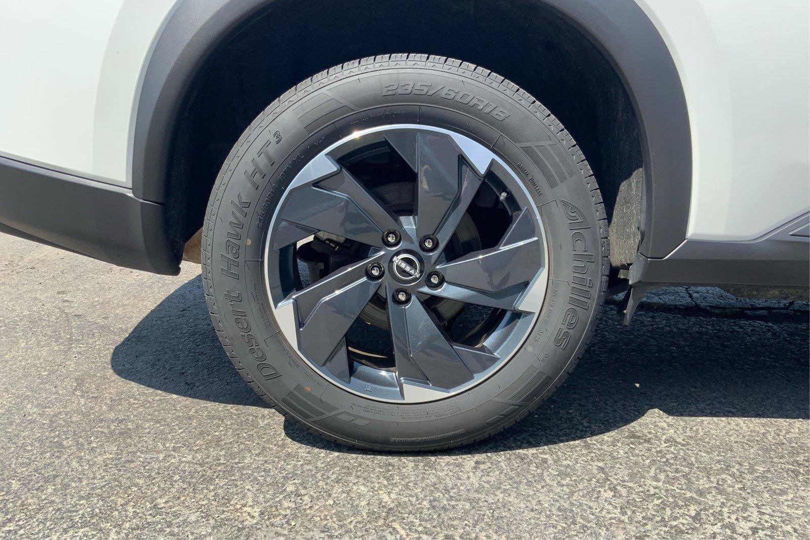 Used 2024 Nissan Rogue SV AWD/4WD image 26