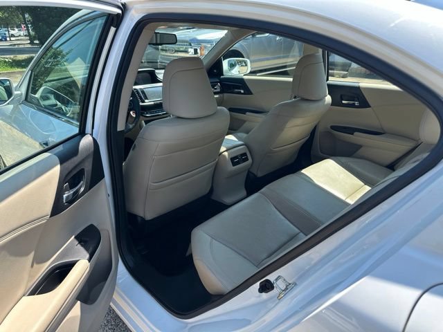 Used 2016 Honda Accord EX-L image 13