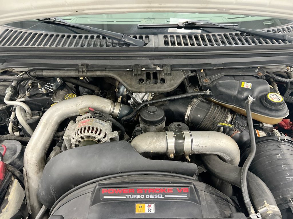Used 2004 Ford F250 Lariat AWD/4WD image 23