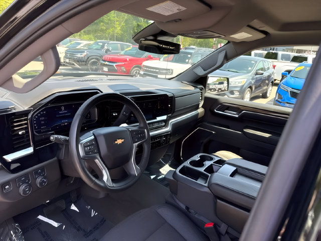 Used 2024 Chevrolet Silverado 1500 LT AWD/4WD image 14