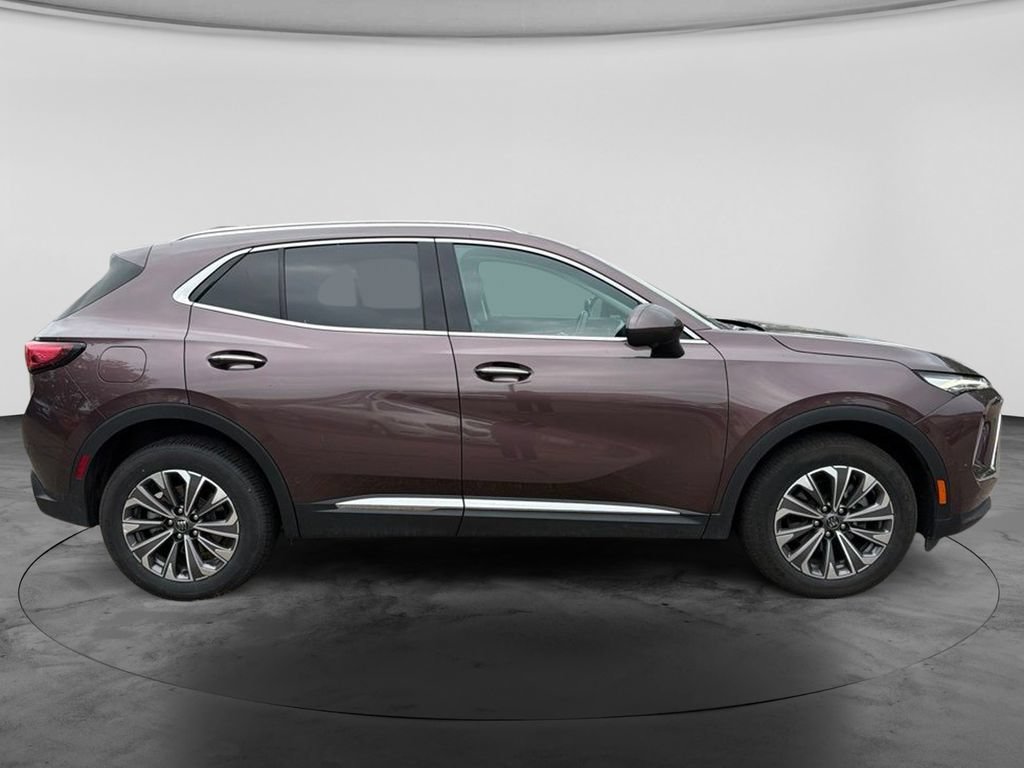 Used 2024 Buick Envision Preferred AWD/4WD image 8