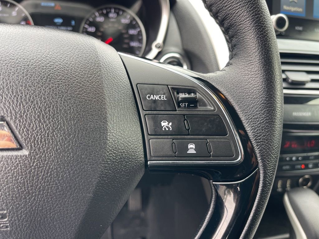 Used 2025 Mitsubishi Eclipse Cross SE image 18
