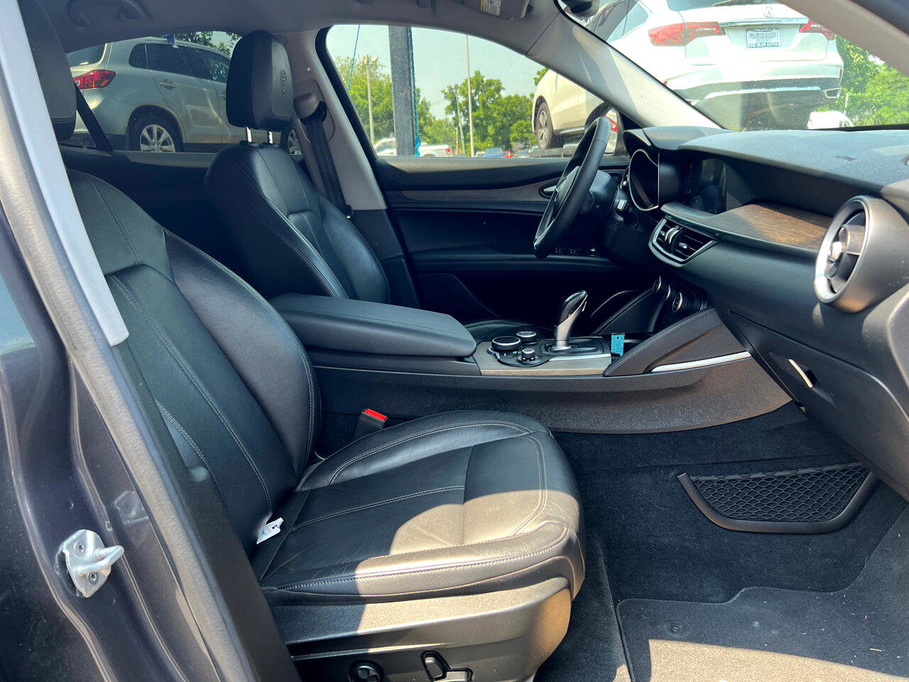 Used 2018 Alfa Romeo Stelvio Ti image 13