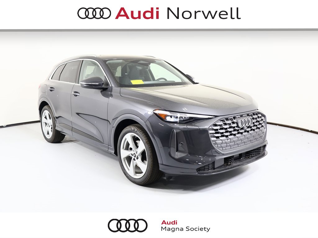 New 2025 Audi Q5 Prestige image 1