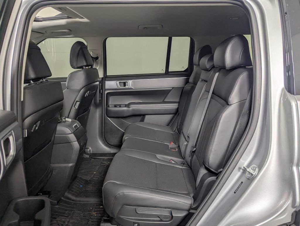 Used 2025 Hyundai Santa Fe XRT AWD/4WD image 24