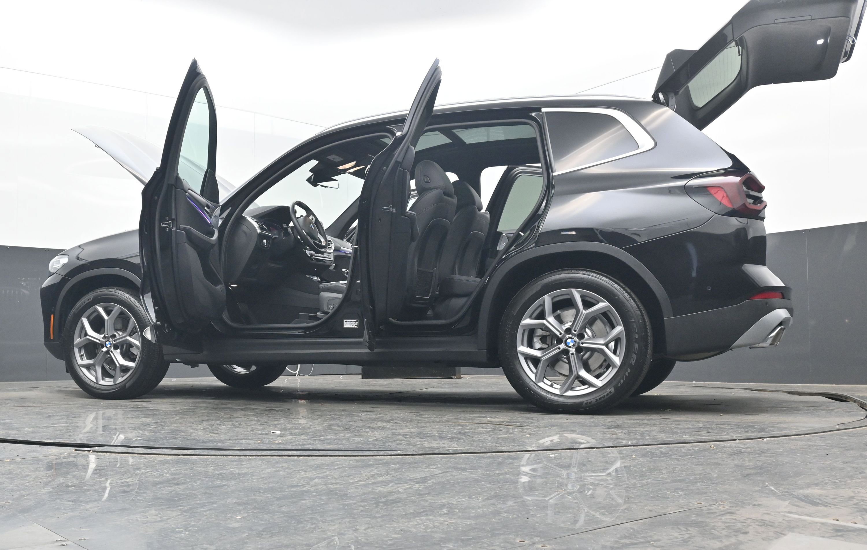 Used 2023 BMW X3 xDrive30i w/ Convenience Package image 49